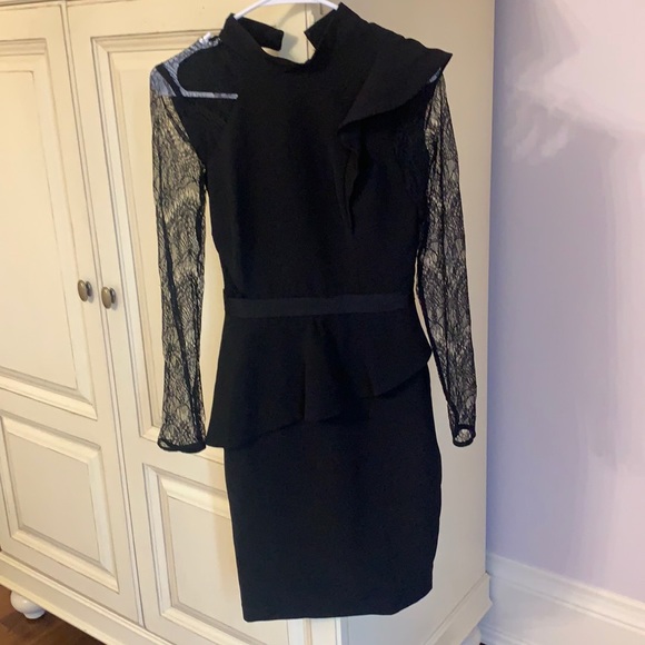 Black dress - Picture 1 of 3